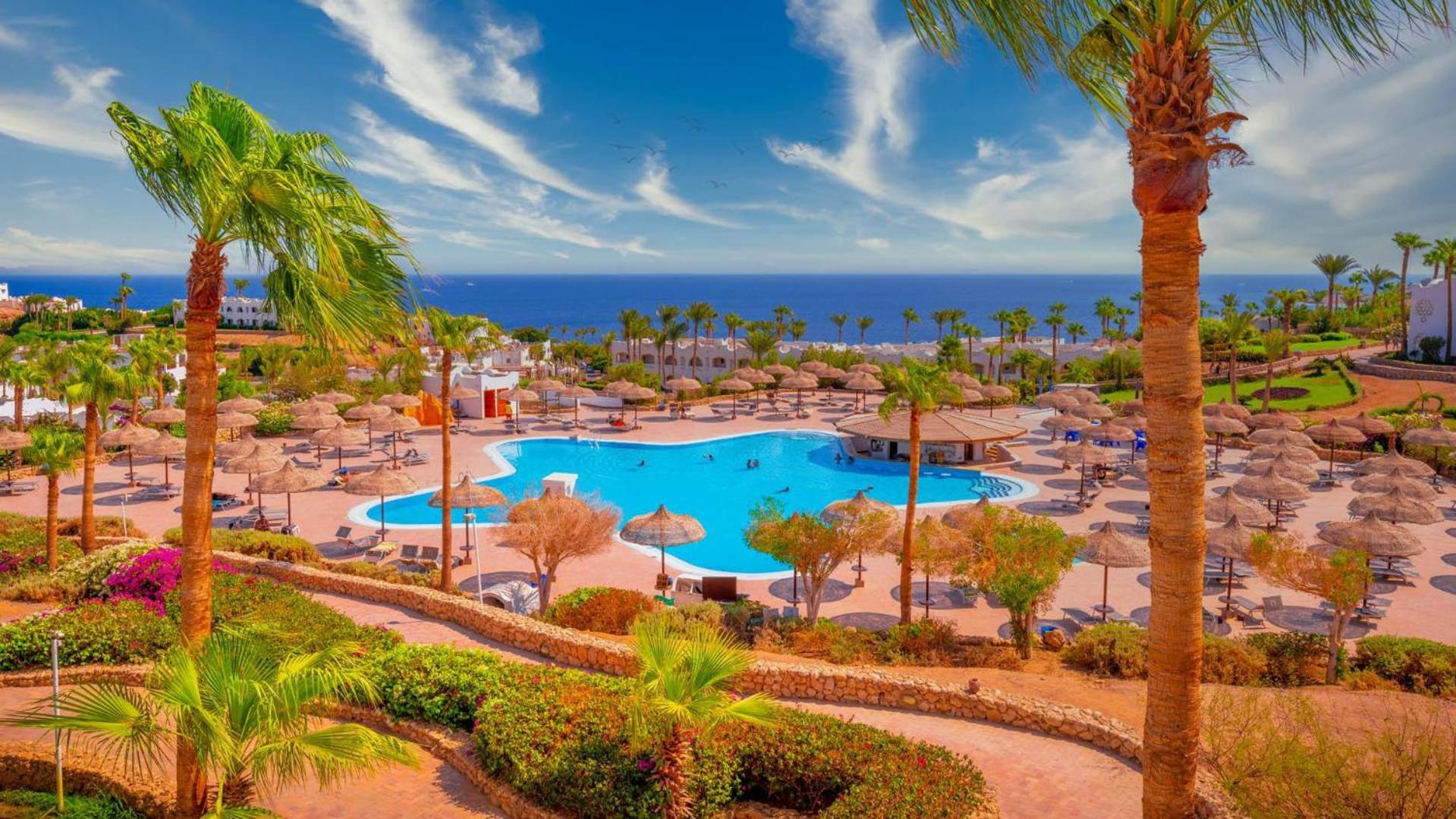 Domina Coral Bay Resort, Diving , Spa & Casino Шарм ел-Шейх Екстериор снимка Club Med Club Cala Galdana, Menorca, Spain