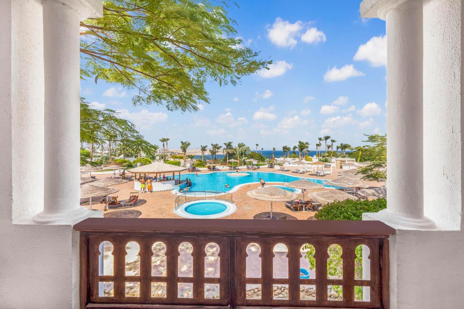 Domina Coral Bay Resort, Diving , Spa & Casino Шарм ел-Шейх Екстериор снимка